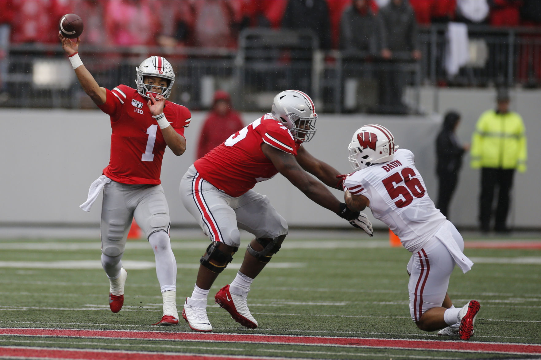Buckeyes 38, Badgers 7